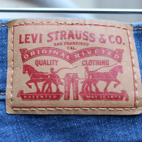 Levi's 710 Super Skinny Distressed Holes Frayed Stretch Cotton Jeans Sz 28 - Picture 8 of 10